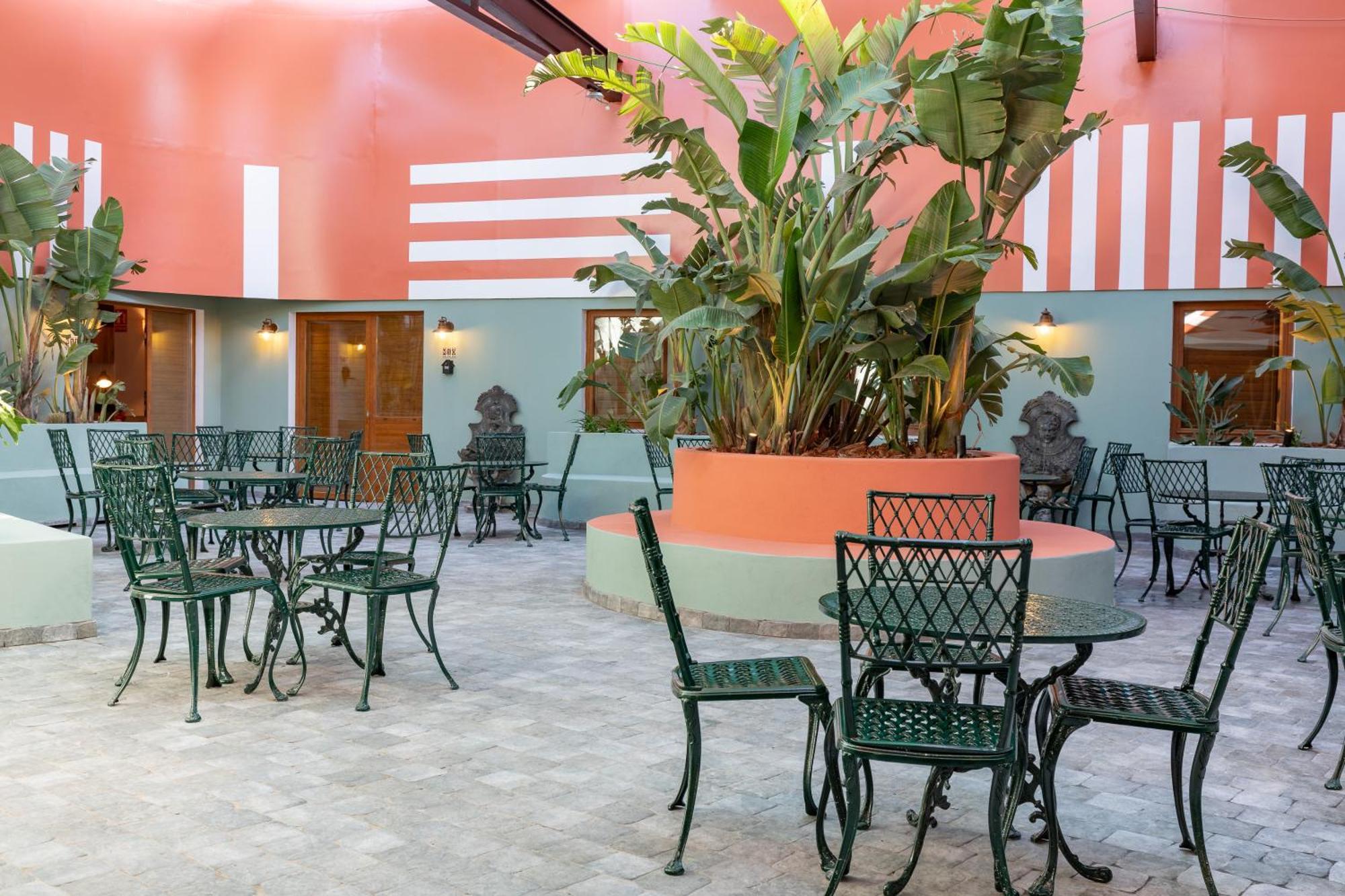 The Little Village Apartments Valencia Luaran gambar