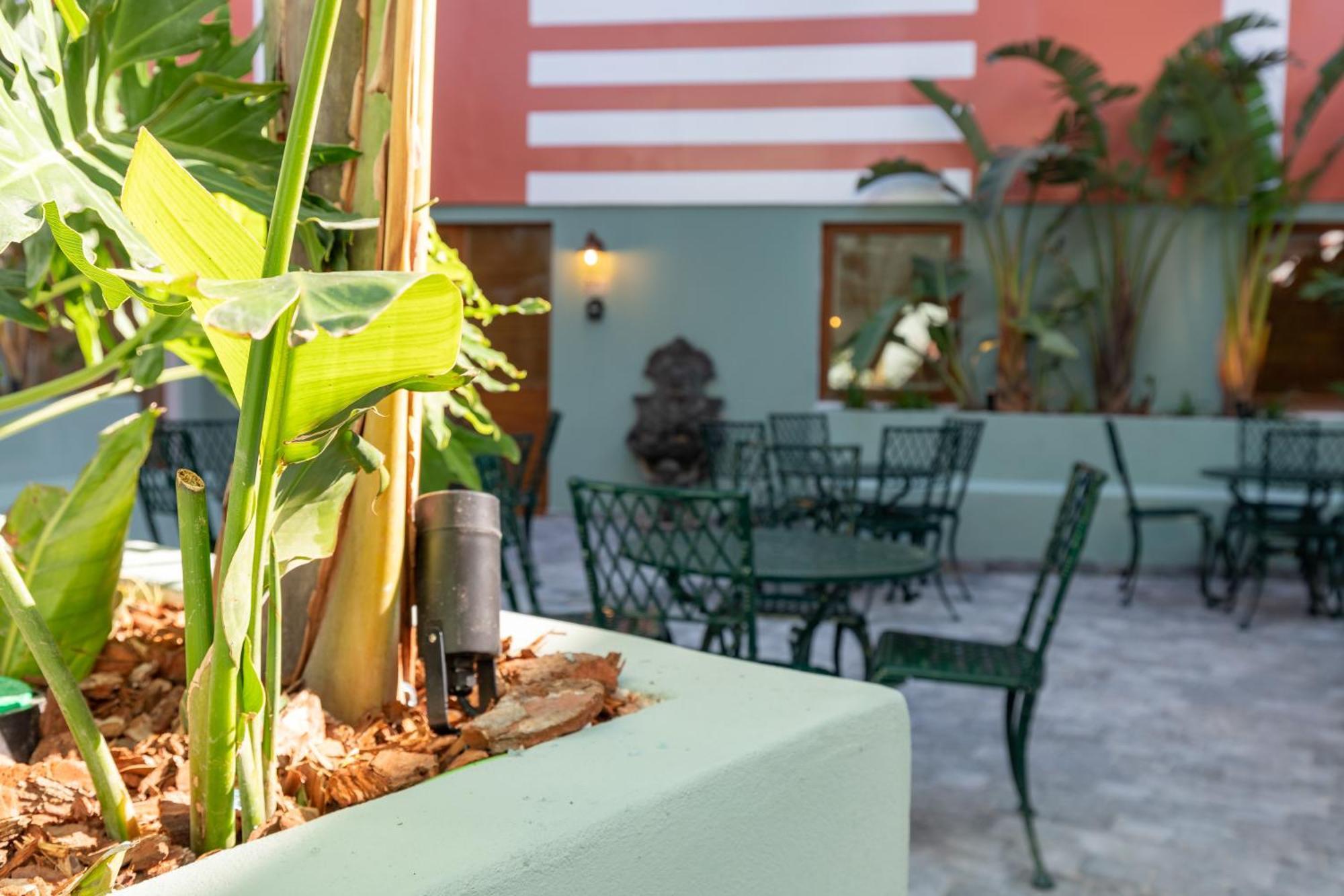 The Little Village Apartments Valencia Luaran gambar