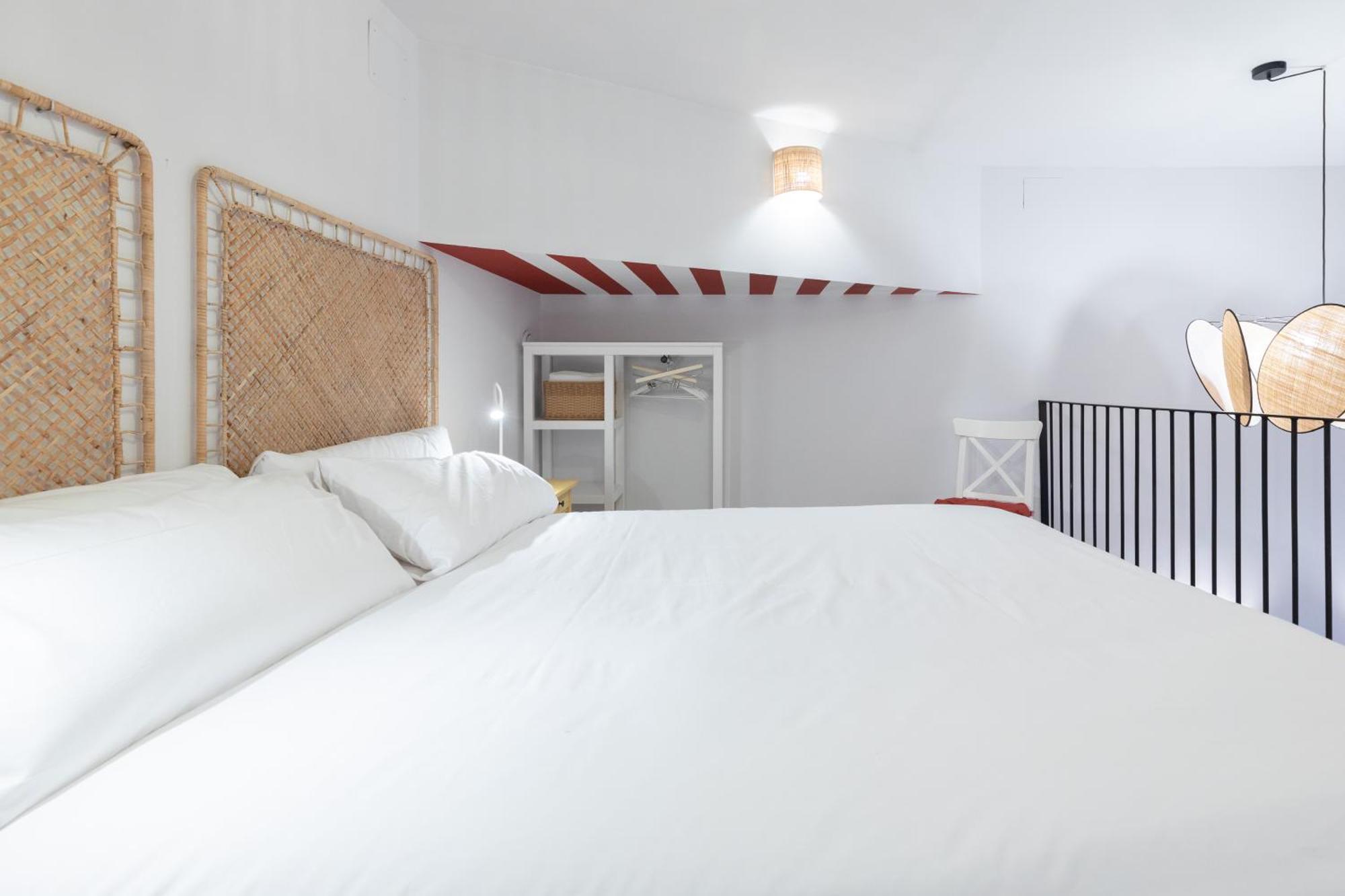 The Little Village Apartments Valencia Luaran gambar