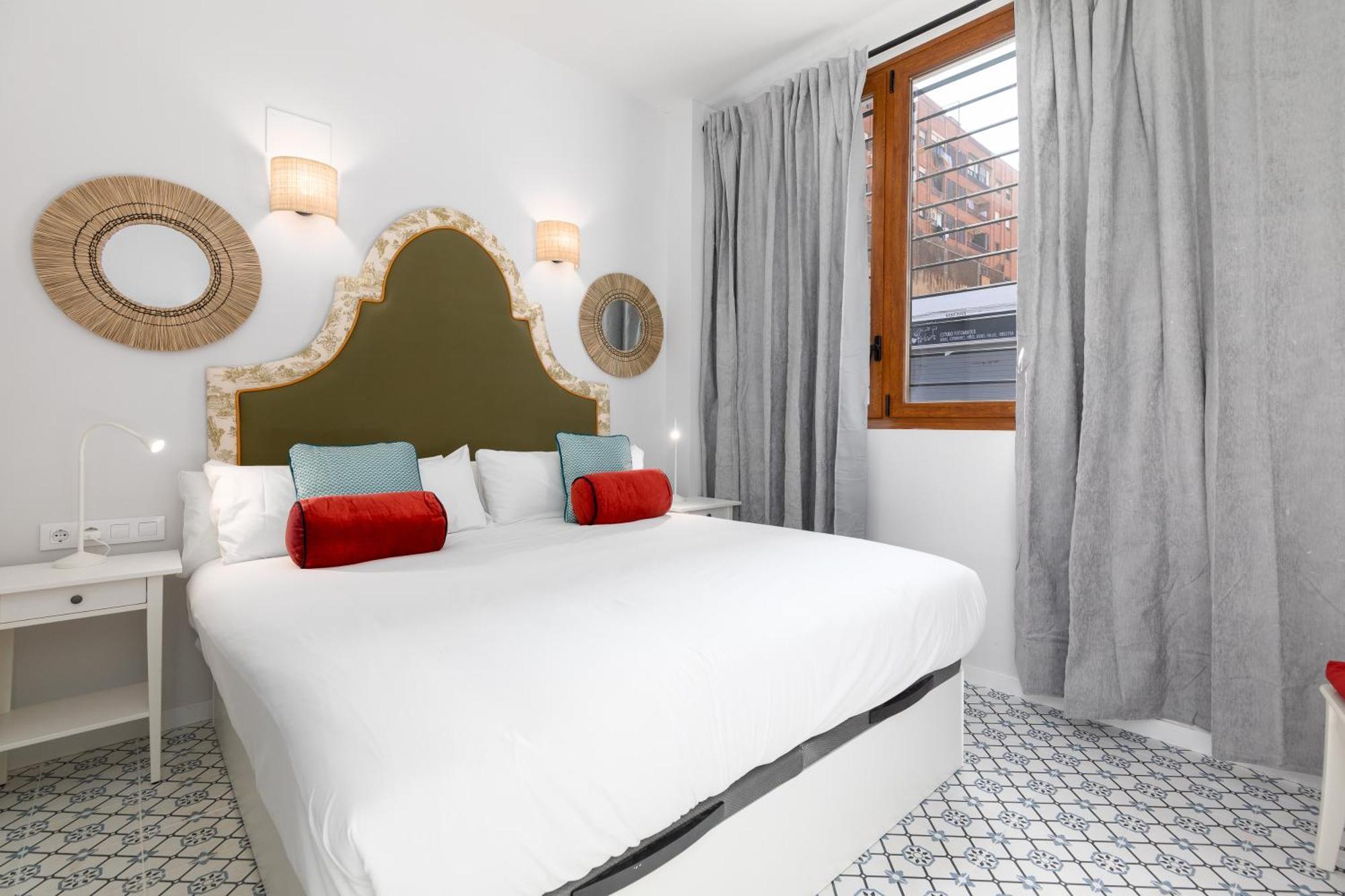 The Little Village Apartments Valencia Luaran gambar
